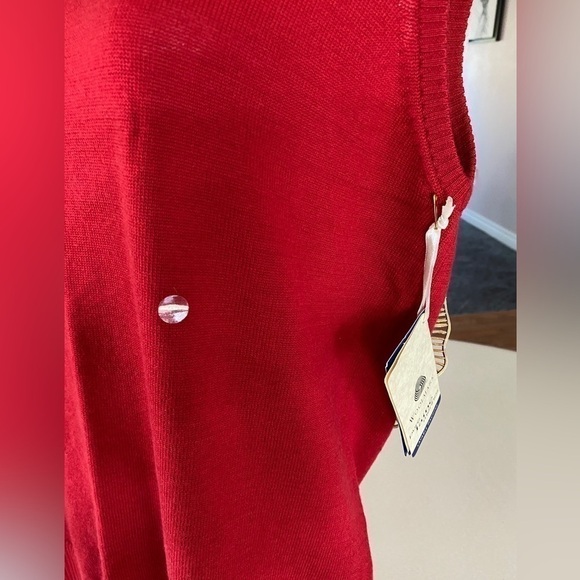 TABI  Red Virgin Wool Mock Neck Top Sleeveless Pullover Sweater Shell Sz L - Picture 5 of 14